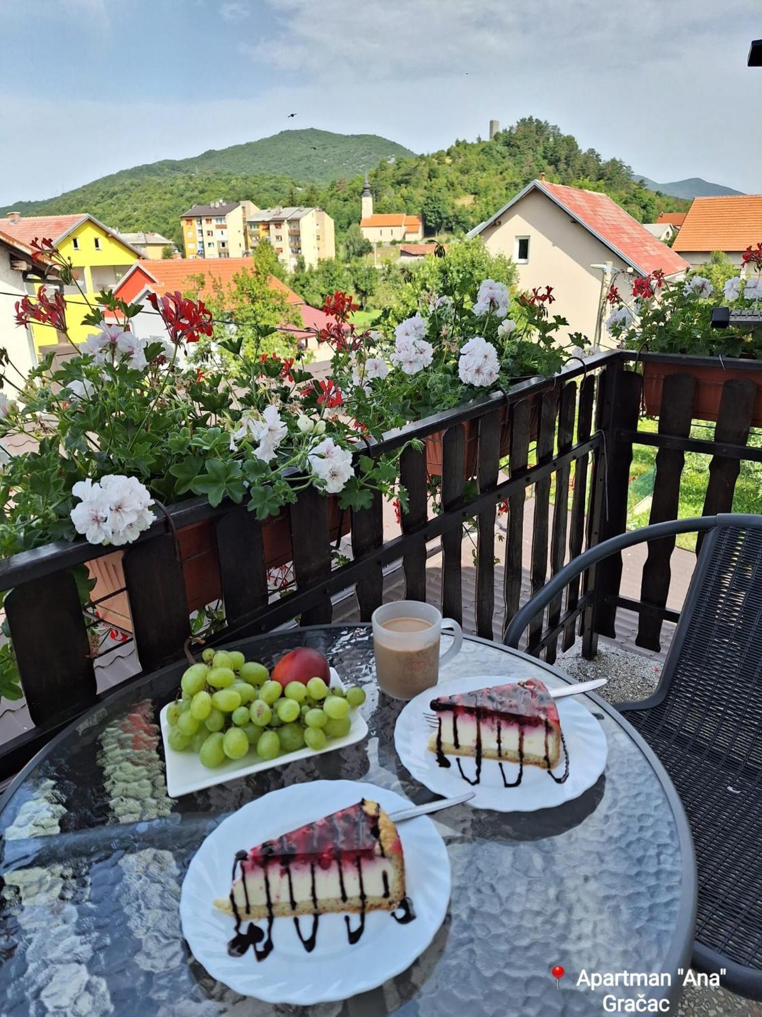 GračacAna公寓 外观 照片